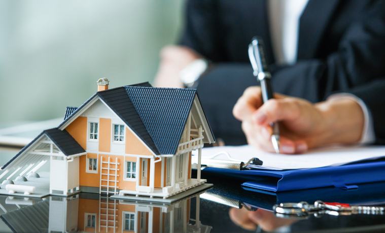 Difference Between Real Estate Valuation & Real Estate Appraisal